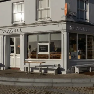 Image of the front of seagull bakery
